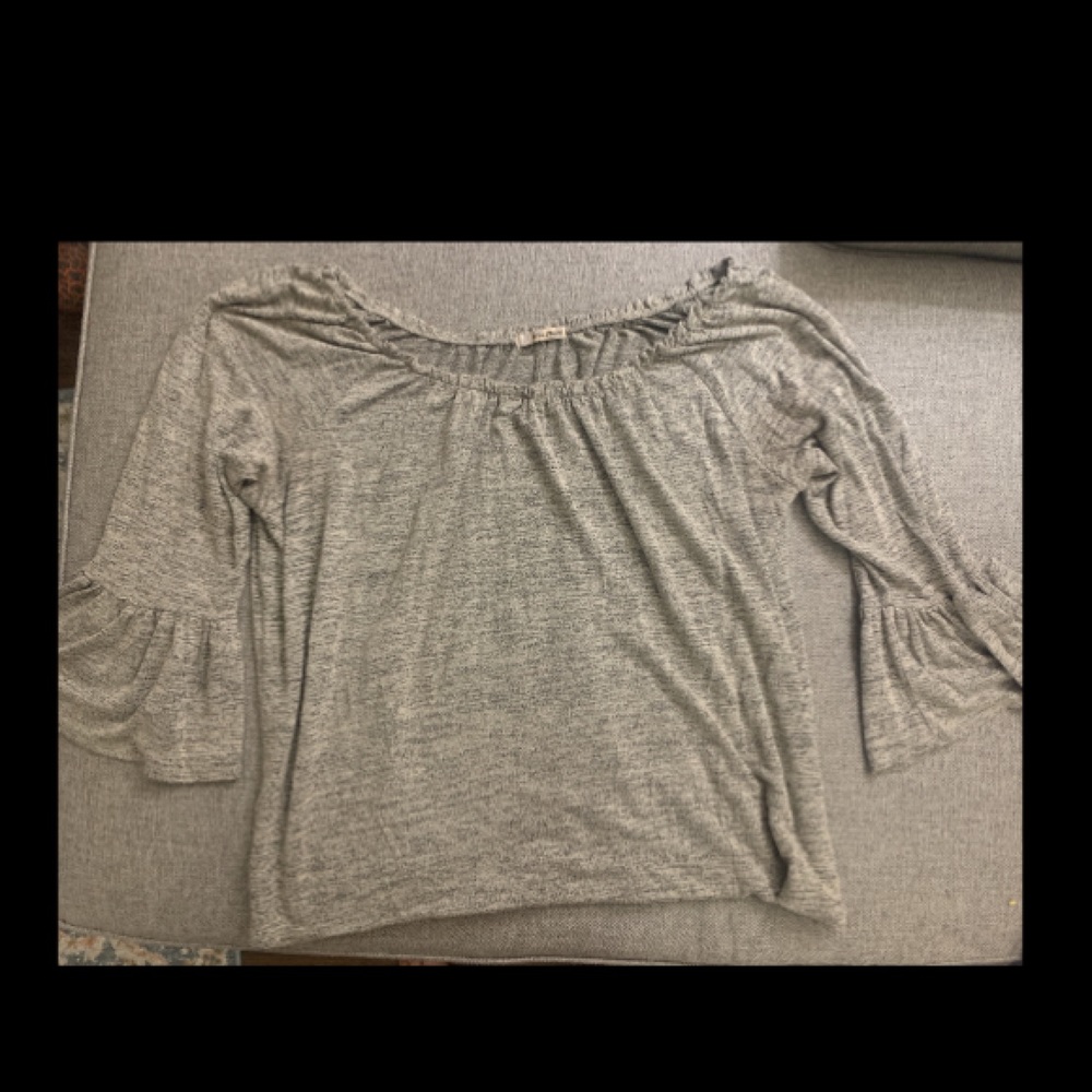 Off-Shoulder Blouse